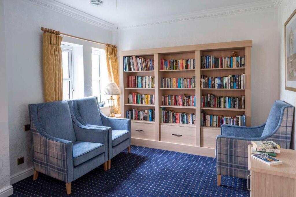 Montrose Court