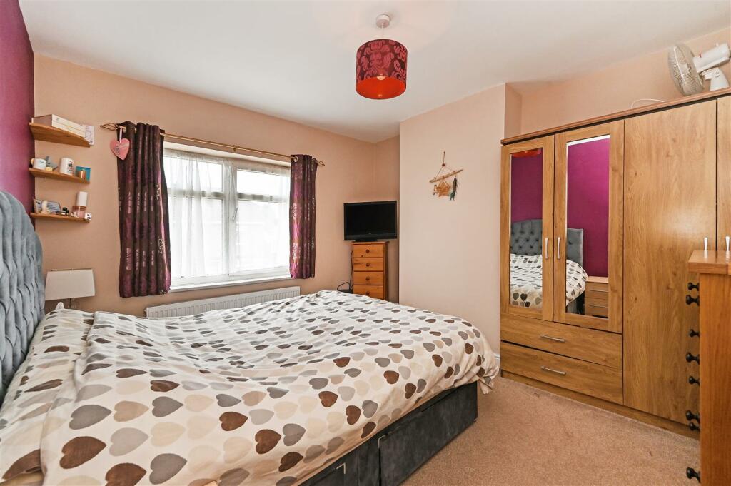 Main Bedroom