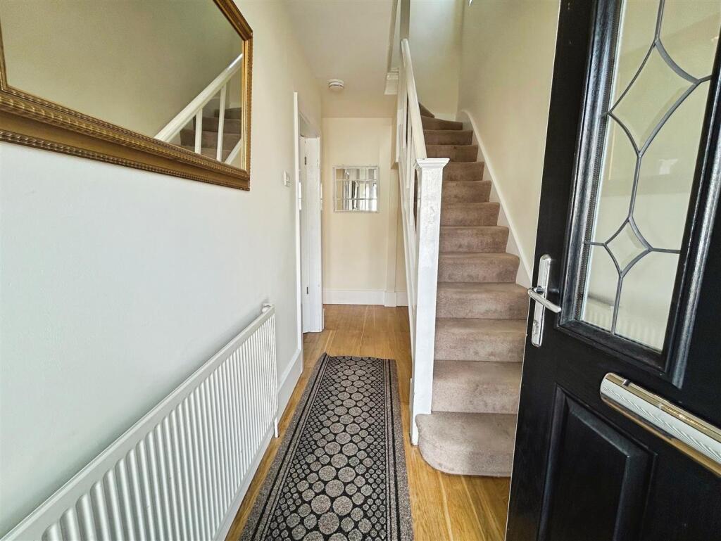 eef9d377--4450-848C-B3290C72A34D-40231-00001A6F1FF