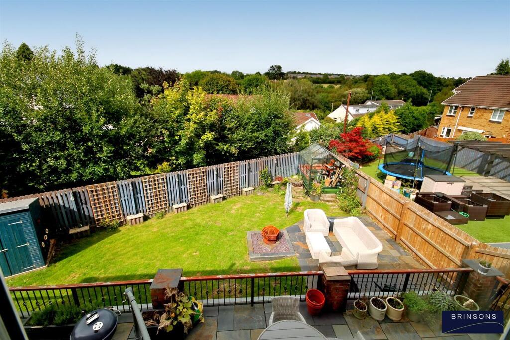 41.REAR GARDEN (5).jpg