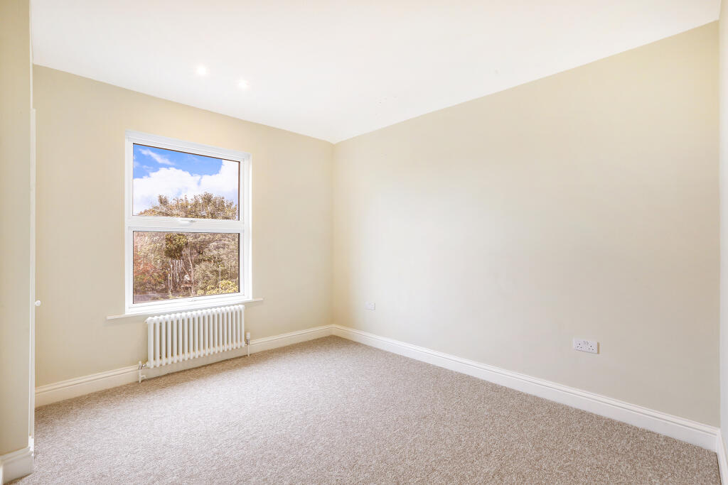 Flat 3, 165 St. Marg