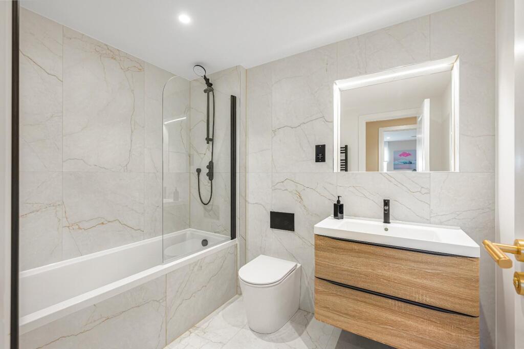 Photo 04-11-2025, 13 48 33.jpg