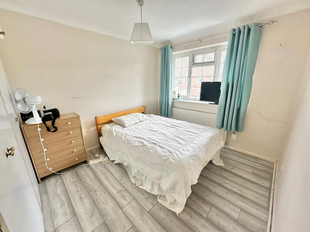 IMG-20250317-WA00...