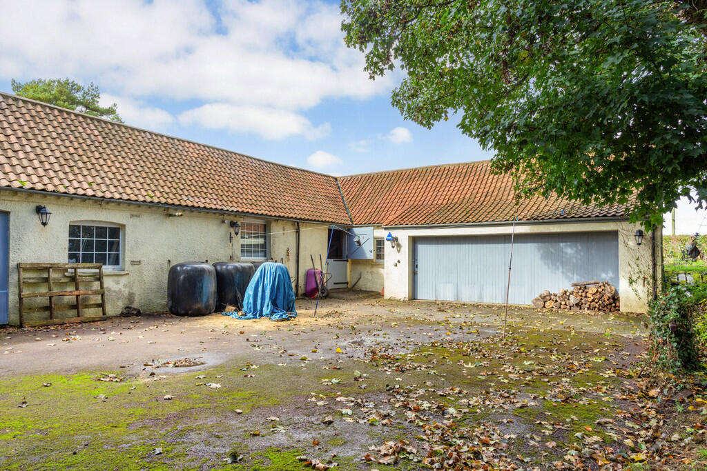 79828_Burwell Man...