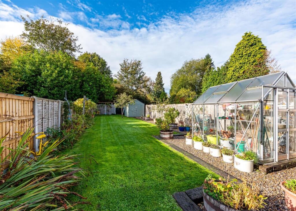 43 Lane Green Road-21.jpg