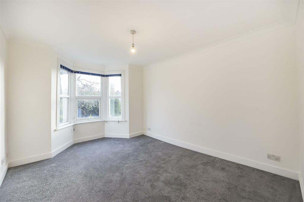 57B   Melville Road -002.jpg