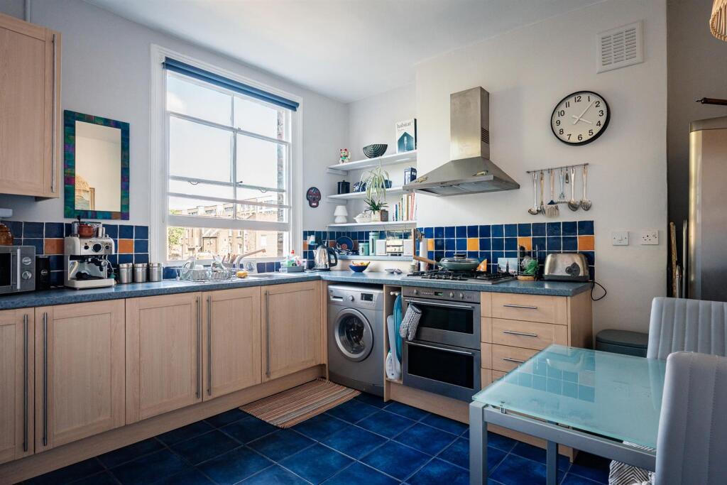 D&amp;D Fonthill Rd-4.jpg