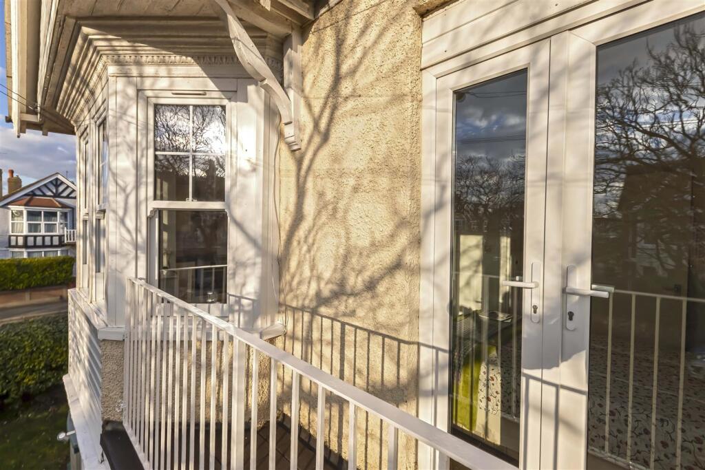 For Sale by Aspire Residential - Alexandra Road