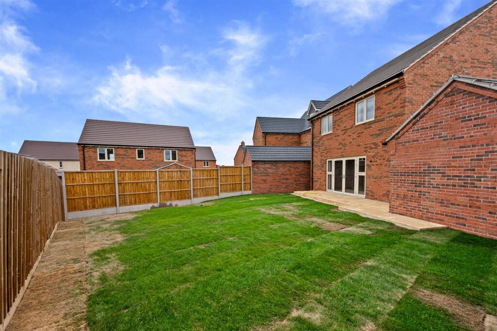 Plot56-YewWeb04.jpg