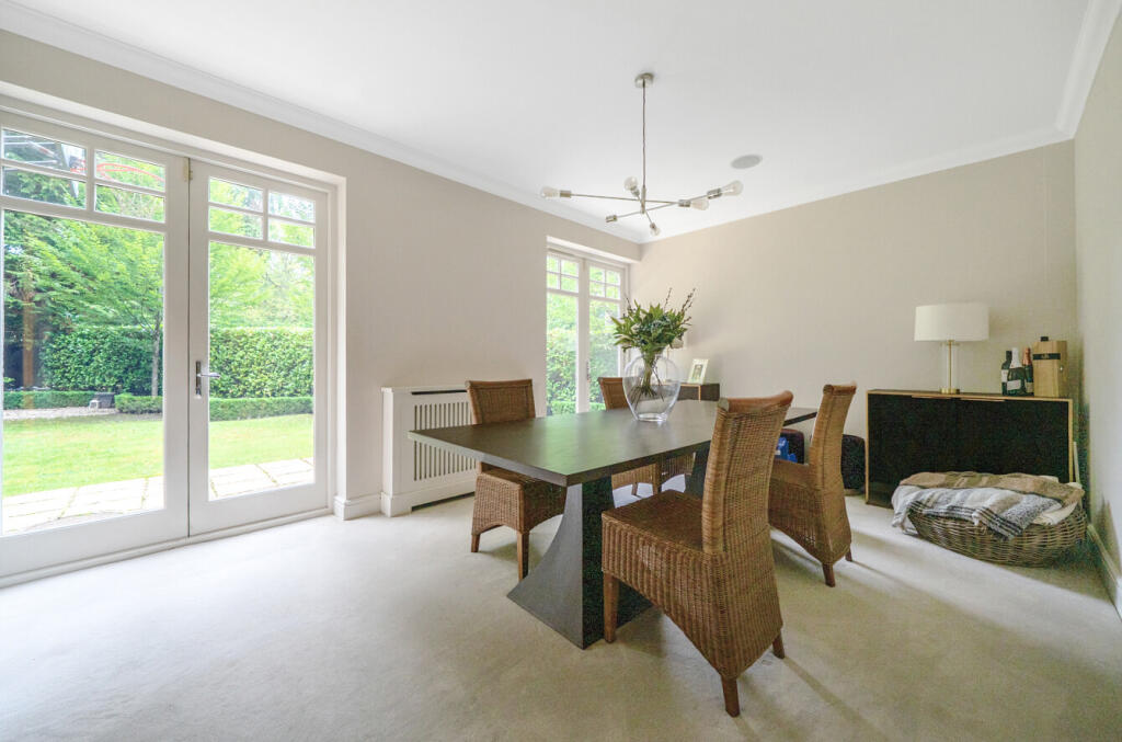 1353926-18-68cc37...