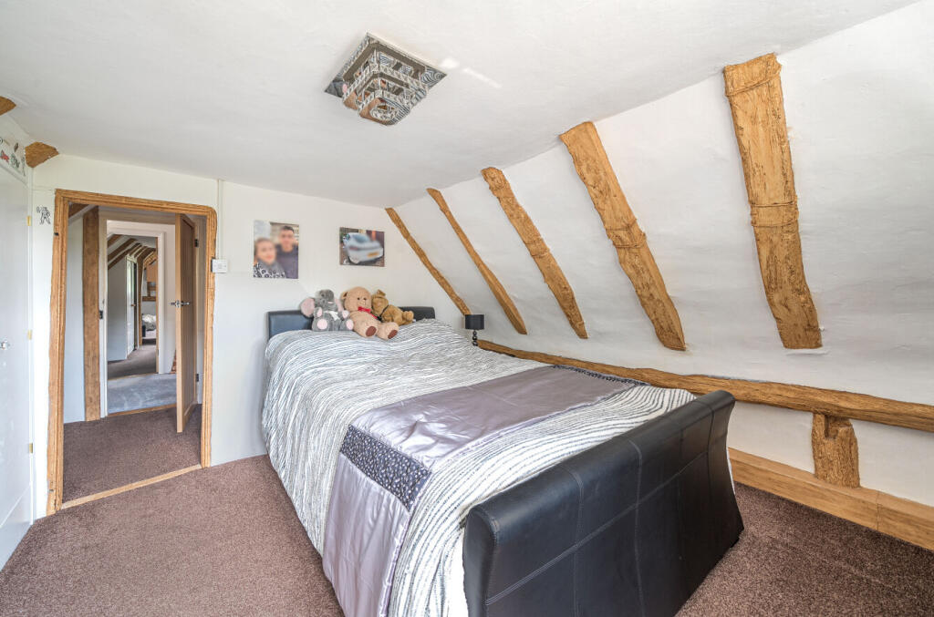 1319067-32-686569...