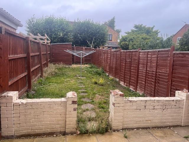 GARDEN 1.jpg