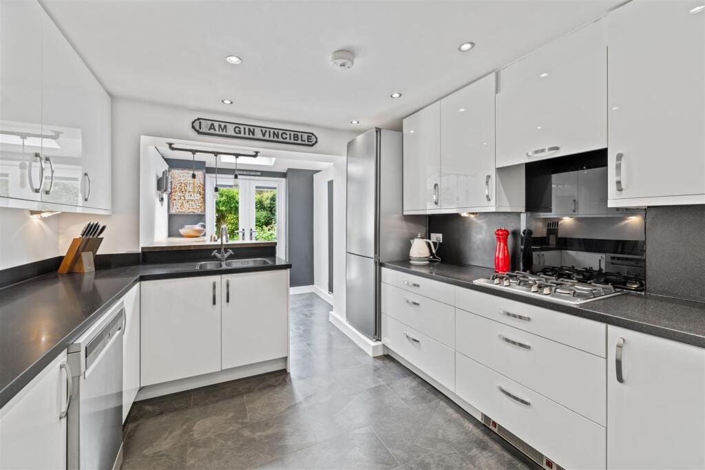 Kitchen/Breakfast Room