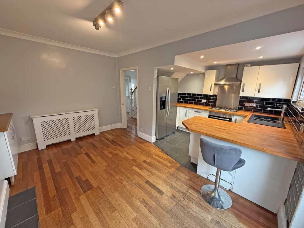 West Down Road 5 Kitchen Dining Front.jpg