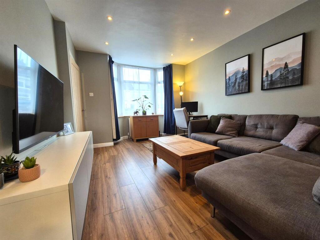 Front Lounge