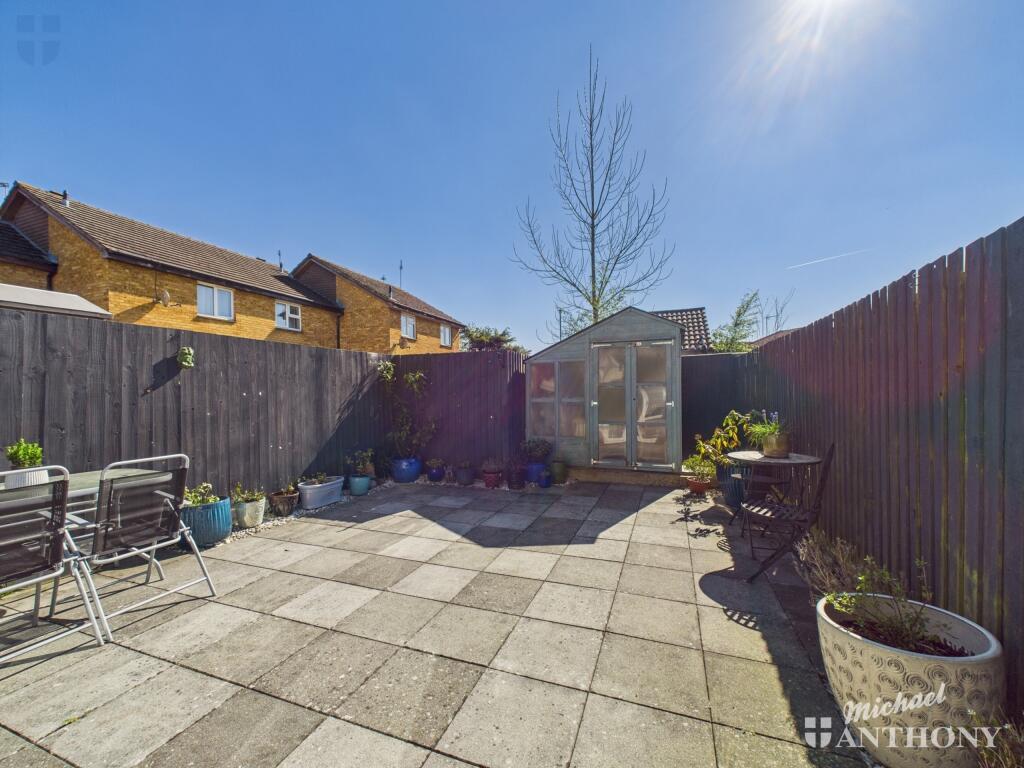 CAM03218G0-PR0597-STILL001