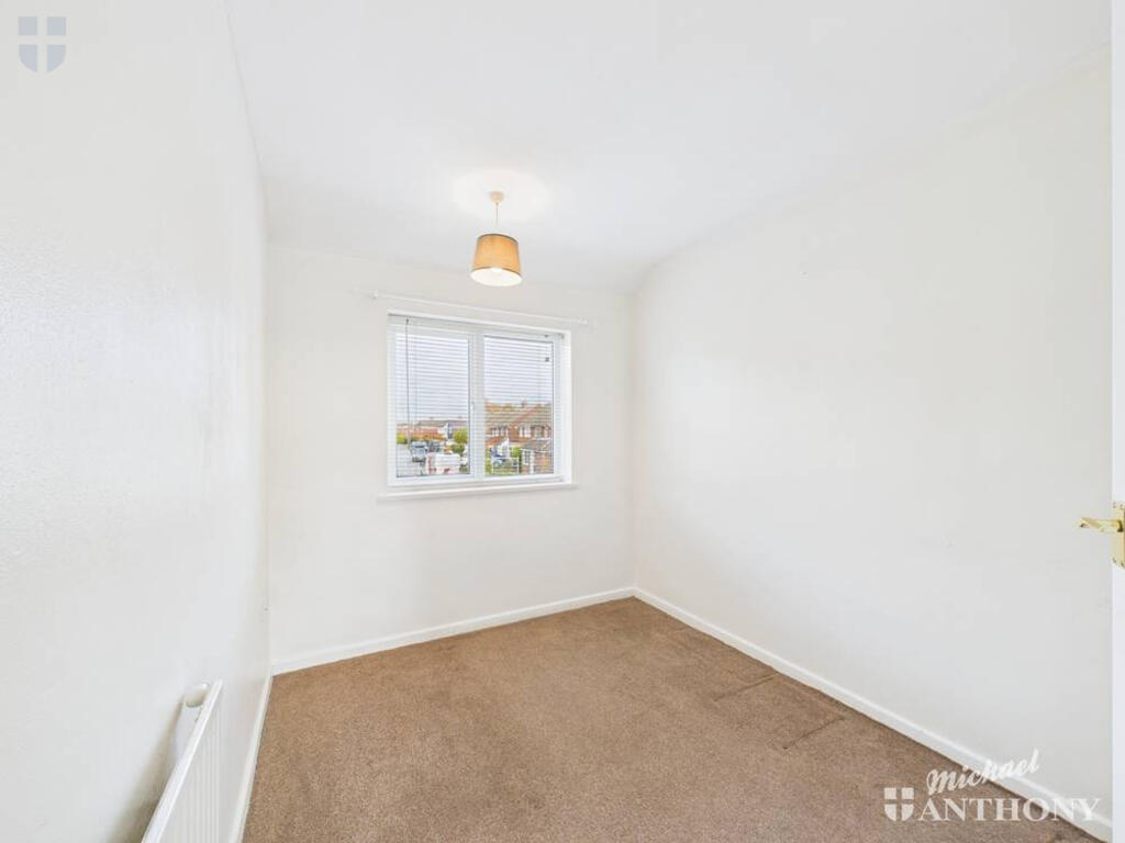 CAM03218G0-PR0819-STILL015-thumbnail-h750-70