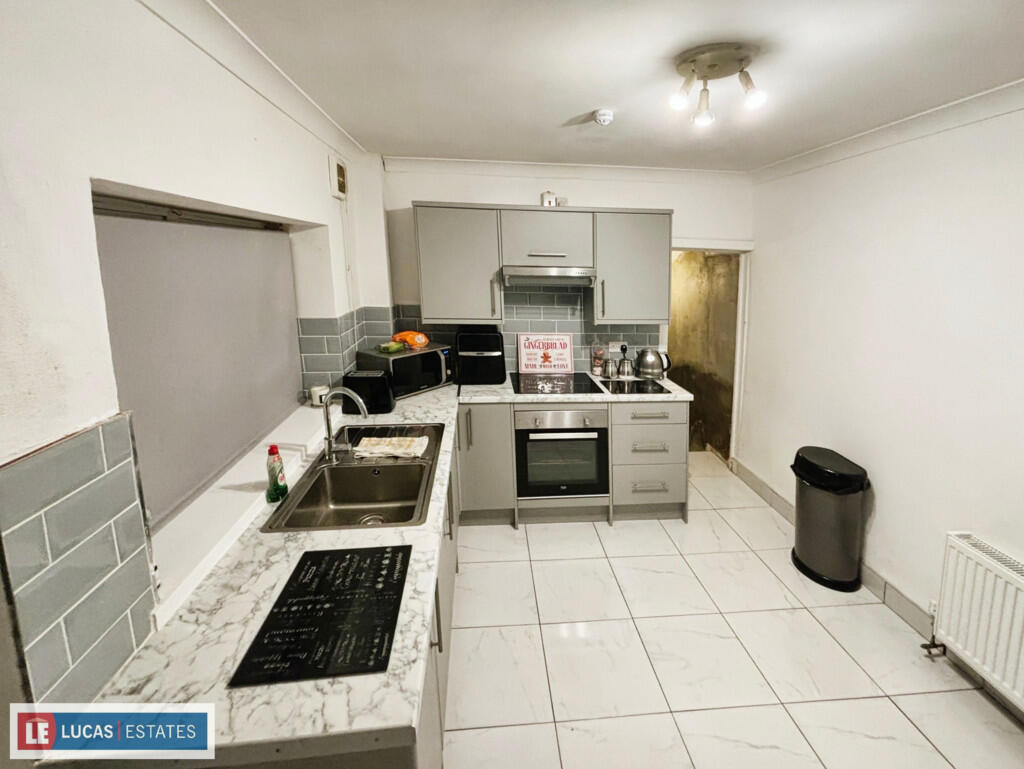 35fb431b-image_pi...