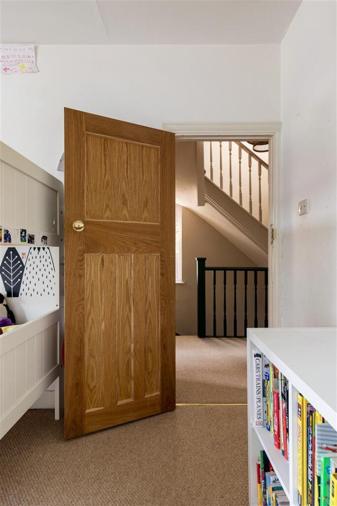 Ferndale Avenue, E17