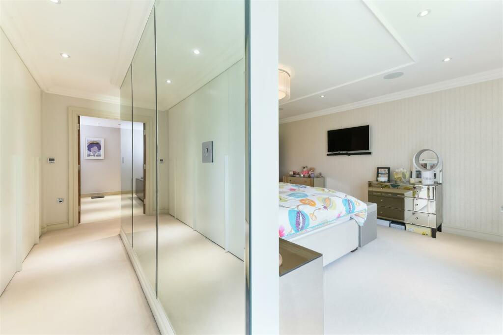 BRAMERS CLOSE, 3- (9).jpg