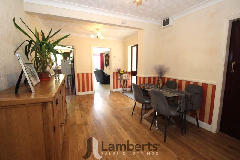 Entrance/Dining Hall