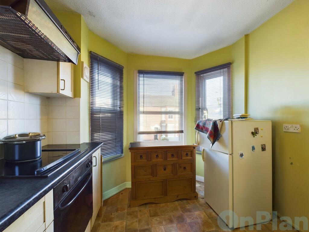 kitchen 2 decluttered alpha court