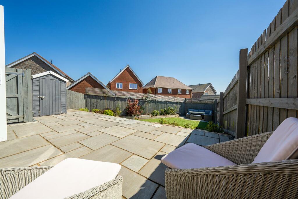 Y Deri Duon, Lisvane, HernCrabtree (21).jpg