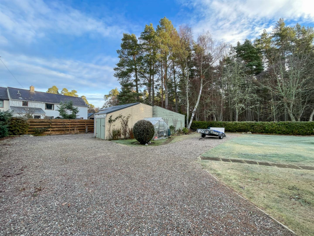 Driveway &amp; Double Garage
