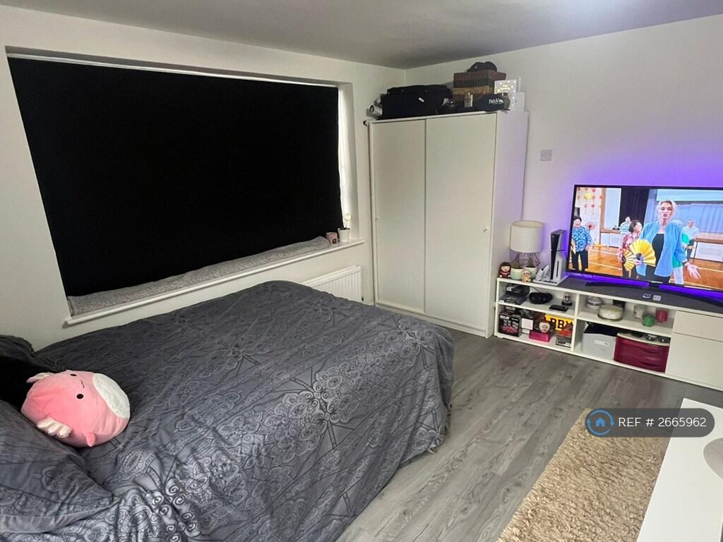 Master Room 3