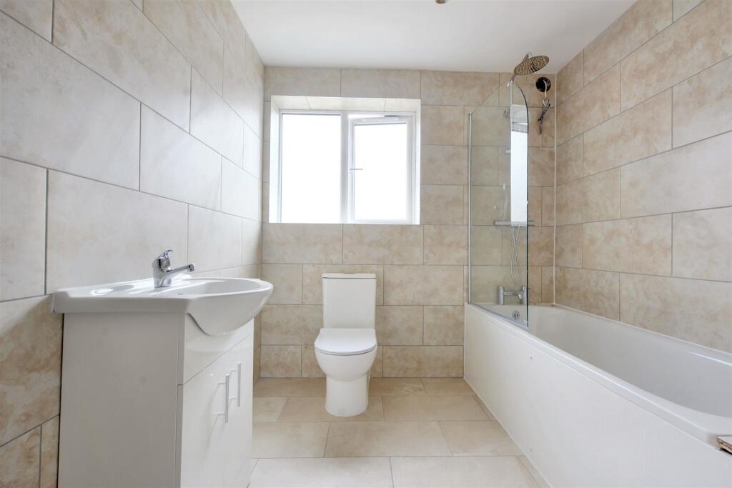 Bathroom.jpeg