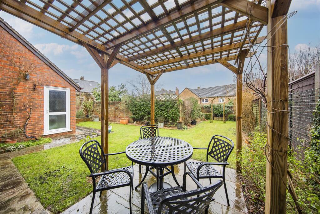 Southerly Facing Garden