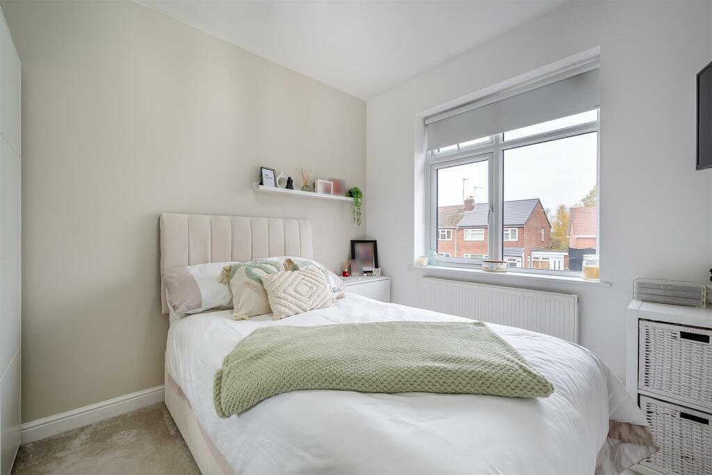8627610-interior26.jpg