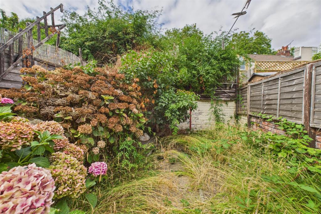 12 Herapath Street, Barton Hill, Bristol, BS5 9SE 