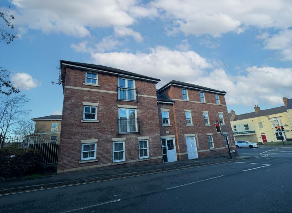 Victoria Street, Taunton, TA1