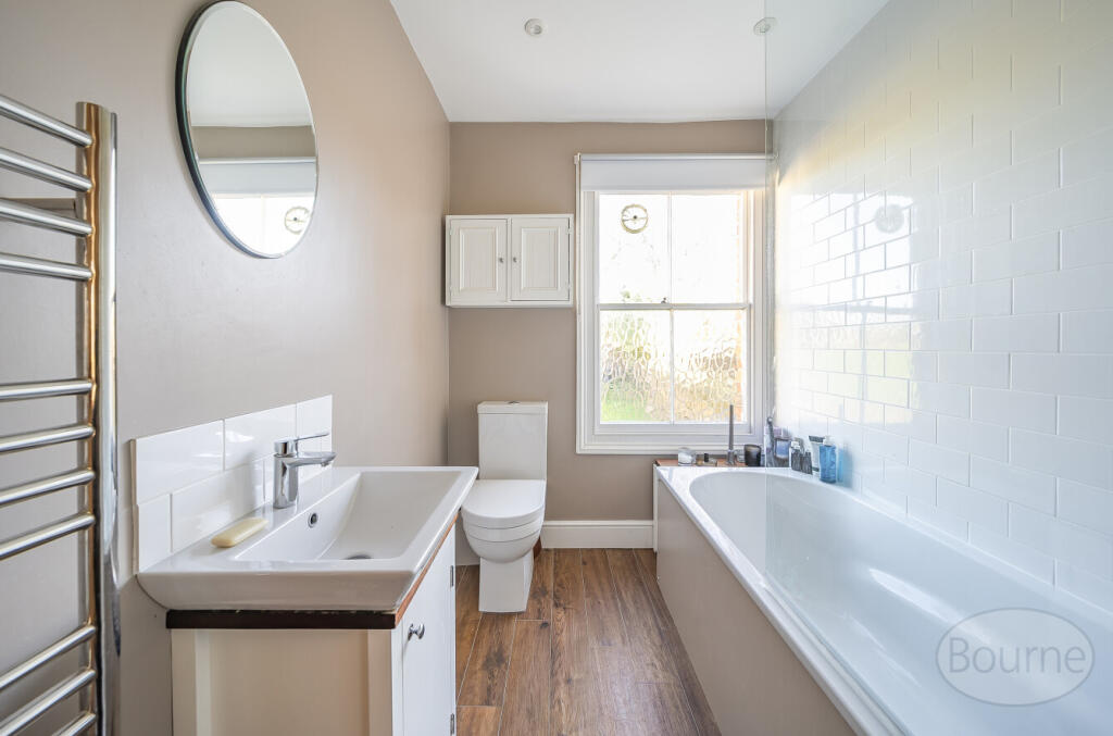 10f788f1-c3c9-437...