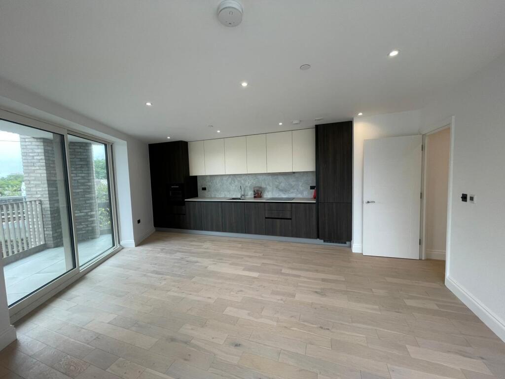 WhatsApp Image 2025-07-29 at 14.56.46 (15).jpeg