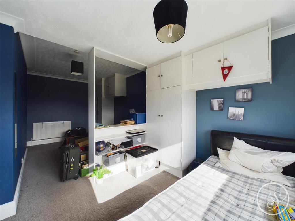 BEDROOM TWO