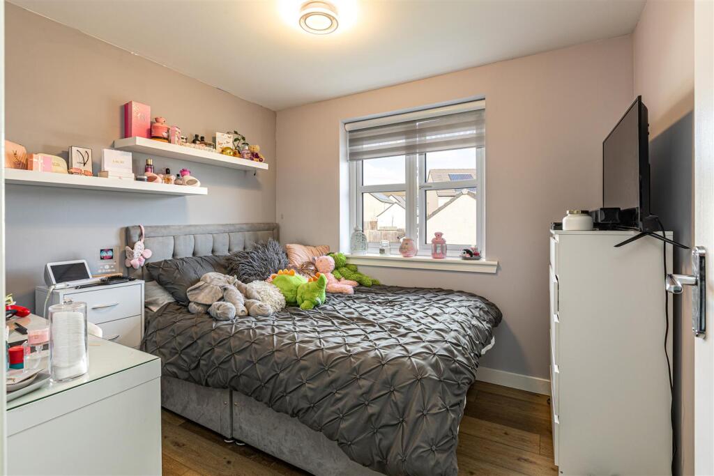 4 Knoll Park Avenue Galashiels 25.JPG