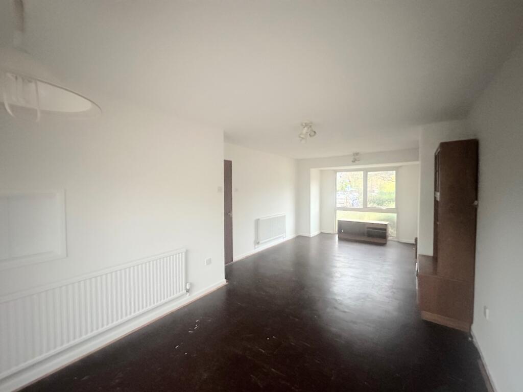 C1A7041B-86DE-4982-9E7E-284BD67E742B