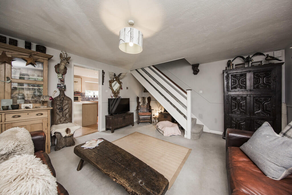 Sitting room 3