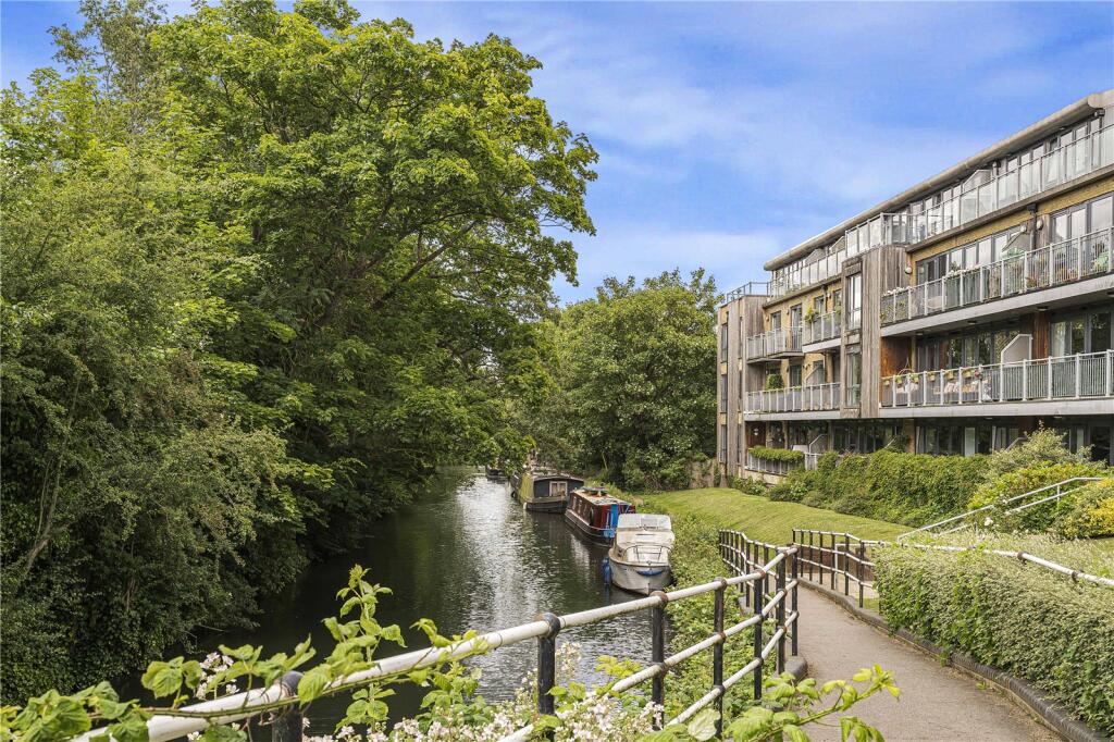 Elder Court, Mead Lane, Hertford, SG13