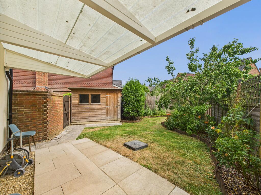 CAM02909G0-PR0446-STILL004