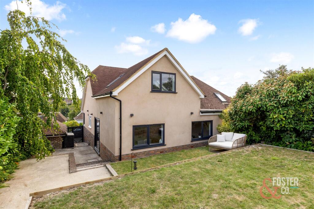 Redhill Drive, 73-025.JPG