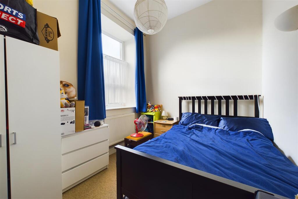 21 Oriel Buildings, Twerton Farm Close, Twerton, B