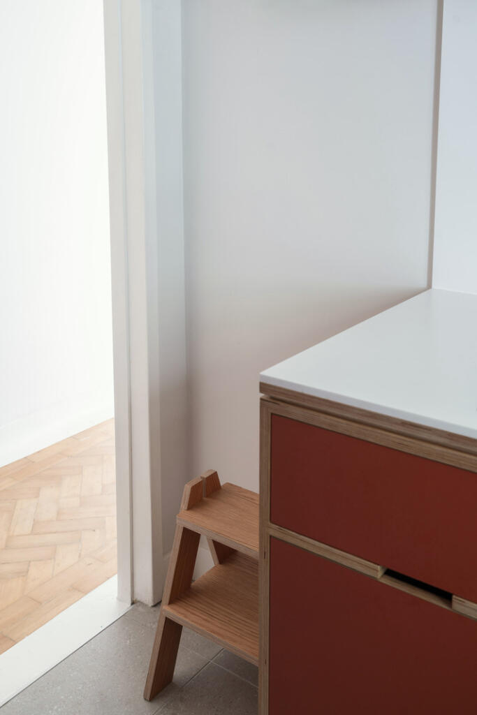 300805 - BENSON-HOUSE-HATFIELDS-30.jpg