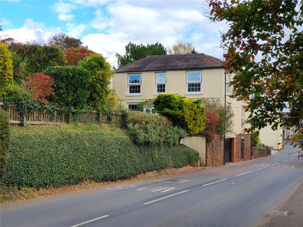 Sampford Pev Seddons