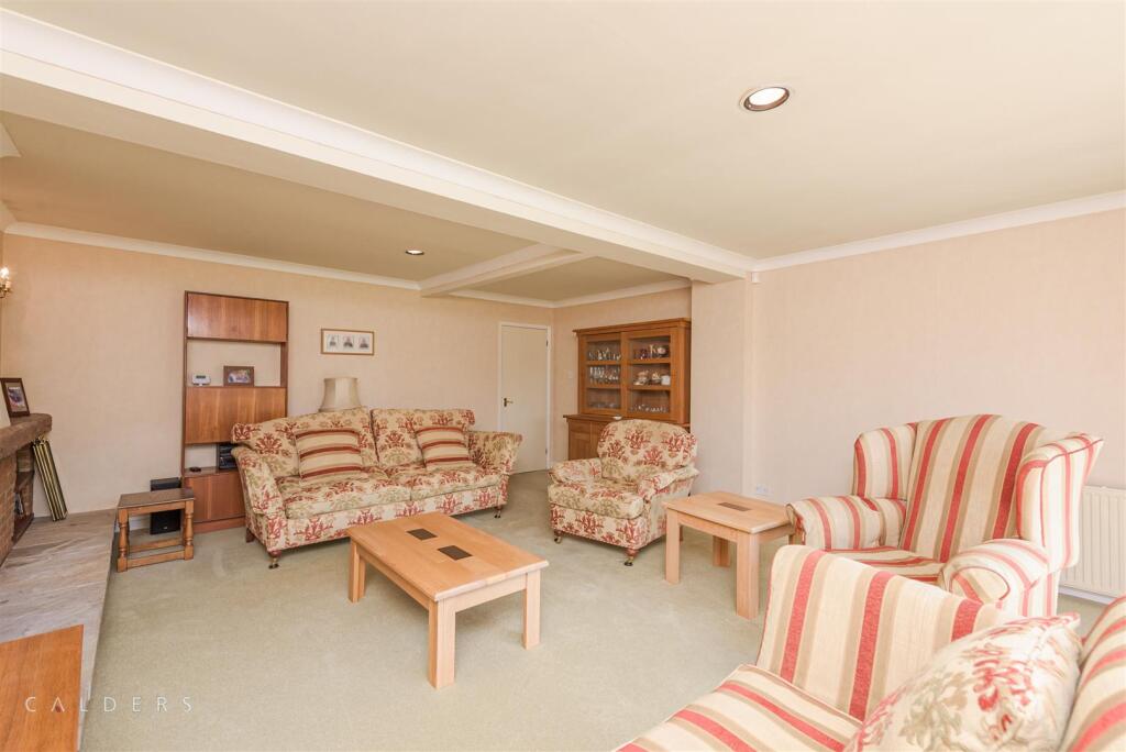 Main Street (10).jpg