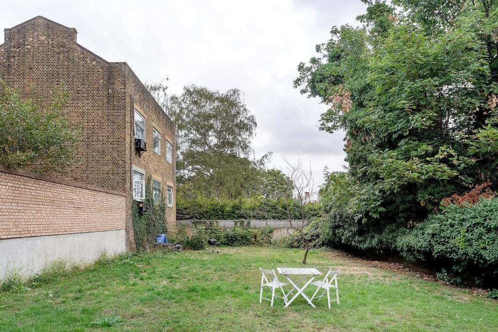 Garden.jpg