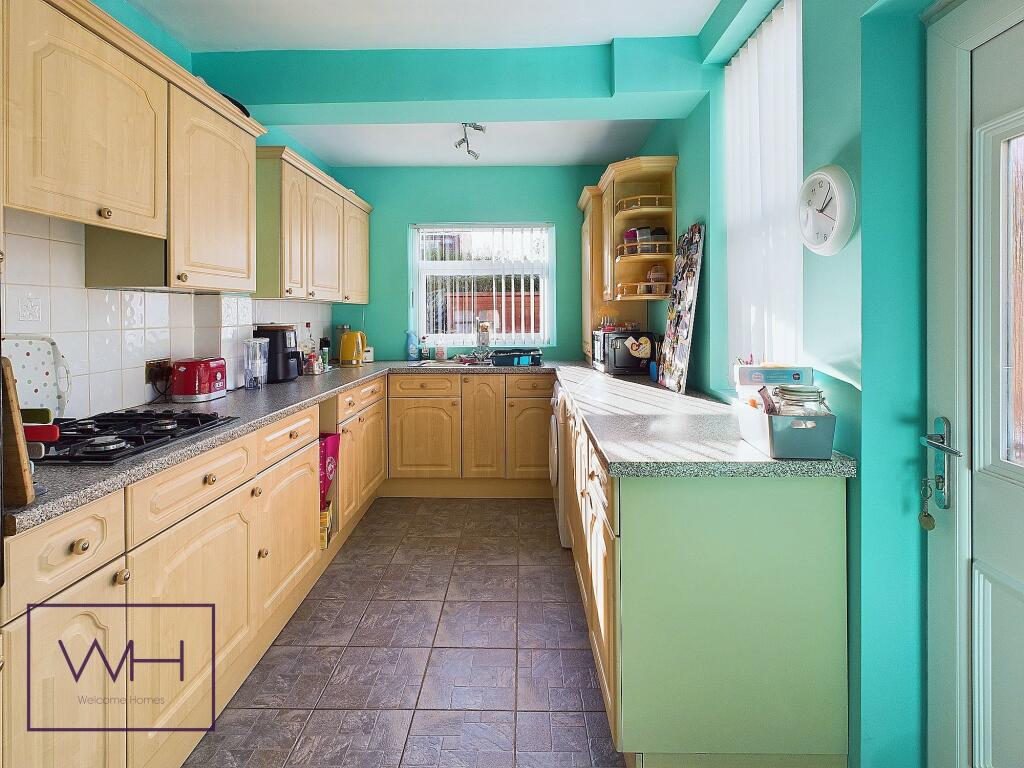 CAM03785G0-PR0189-ST