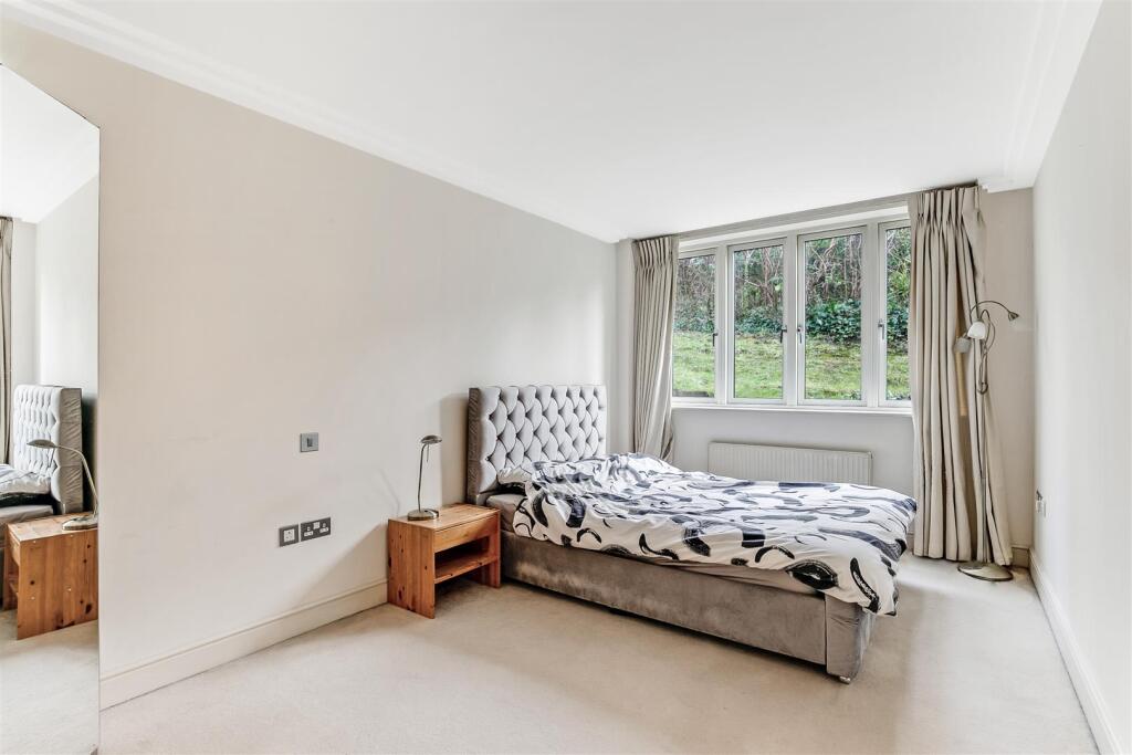 Westfield 128-11.jpg